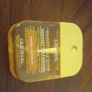 Ashe Belle Vanilla Cashmere Hand Sanitizer